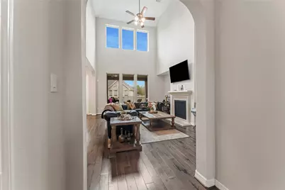 34427 Spring Creek Circle, Pinehurst, TX 77362 - Photo 14