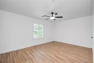 1303 Mustang Trail, Houston, TX 77339 - Photo 14