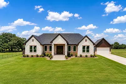 1720 Flintlock Court, Angleton, TX 77515 - Photo 1