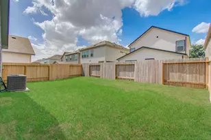 14239 Aston Pne Dr, Houston, TX 77032 - Photo 22