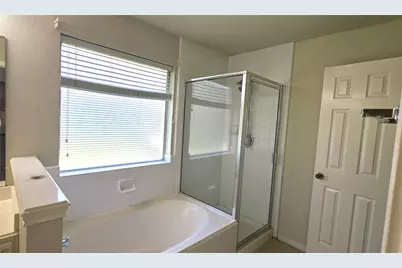 4827 Hidden Chestnut Lane, Houston, TX 77084 - Photo 14