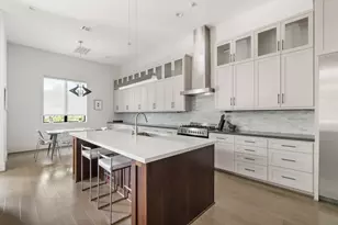 5427 Maple St, Houston, TX 77096 - Photo 18