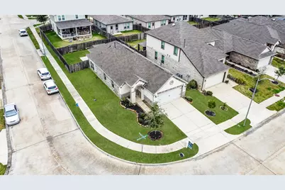 25734 Bottlebrush Sedge Street, Katy, TX 77493 - Photo 2