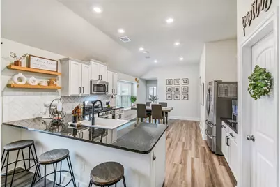 25734 Bottlebrush Sedge Street, Katy, TX 77493 - Photo 12