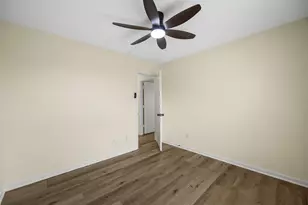 13226 Ridgewood Knoll Ln, Houston, TX 77047 - Photo 26