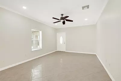404 Moss Street, Houston, TX 77009 - Photo 30