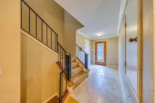 7505 Memorial Woods Dr, Houston, TX 77024 - Photo 4