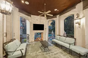322 Tynebrook Ln, Piney Point Village, TX 77024 - Photo 40