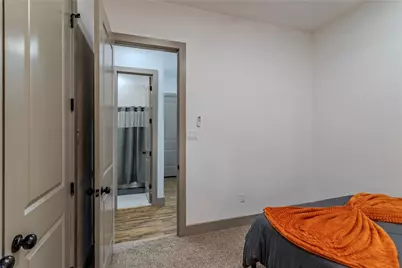 5901 Crest Court #A, Houston, TX 77033 - Photo 12