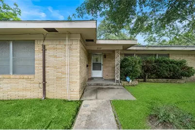 202 Avenue J, Conroe, TX 77301 - Photo 4