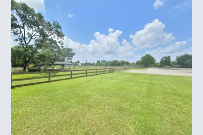 202 Avenue J, Conroe, TX 77301 - Photo 18