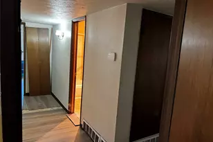 8110 Enchanted Forest Dr, Houston, TX 77088 - Photo 4