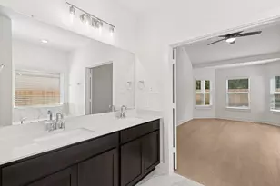 21238 Jacaranda Blossom Wy, Tomball, TX 77377 - Photo 30