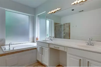 3 Vincent Court, The Woodlands, TX 77382 - Photo 24