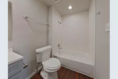 11210 Camphorwood Drive, Houston, TX 77089 - Photo 24