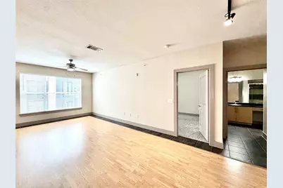 3660 Richmond St Avenue #329, Houston, TX 77046 - Photo 2