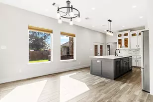 1310 Sailfish Dr, Bay City, TX 77414 - Photo 8