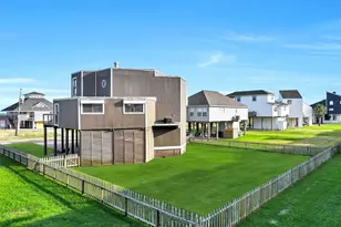 17614 Glei, Galveston, TX 77554 - Photo 38