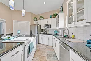 17614 Glei, Galveston, TX 77554 - Photo 14