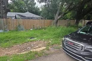 5023 Hoover St, Houston, TX 77092 - Photo 6