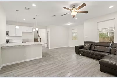 4943 Leamathew Street, Houston, TX 77045 - Photo 4