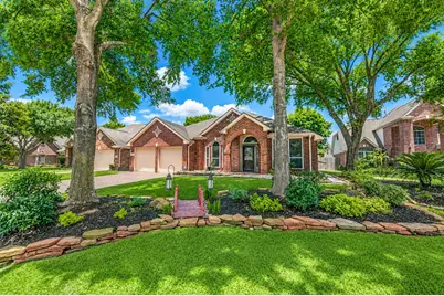 15831 Laurel Cove Cove, Tomball, TX 77377 - Photo 2