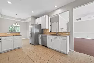 22919 Kimberwicke Ct, Spring, TX 77373 - Photo 16