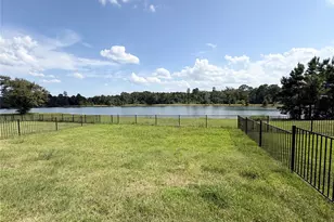 16072 Tallis Dr, Conroe, TX 77303 - Photo 2