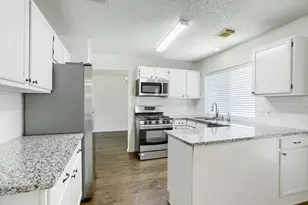 10115 Wayward Wind Ln, Houston, TX 77064 - Photo 10
