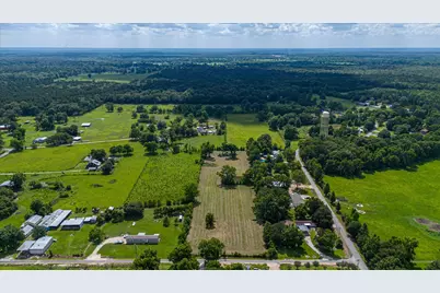 000 County Road 2060, Hull, TX 77564 - Photo 8