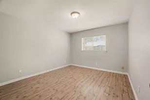 2423 Crooked Ln, Houston, TX 77084 - Photo 20