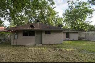 7621 Gleason Rd, Houston, TX 77016 - Photo 20