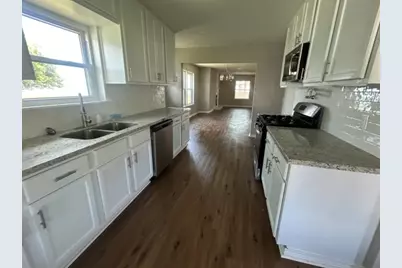 2203 E Bayshore Drive, Palacios, TX 77465 - Photo 10