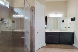 21103 Normandy Glen St, Kingwood, TX 77339 - Photo 12