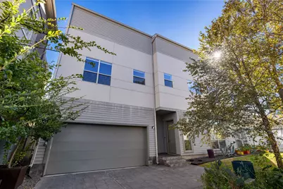 162 Vieux Carre Drive, Houston, TX 77009 - Photo 1