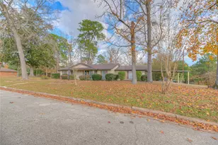 458 E Lake Dr, Livingston, TX 77351 - Photo 32