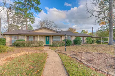 458 E Lake Drive, Livingston, TX 77351 - Photo 1