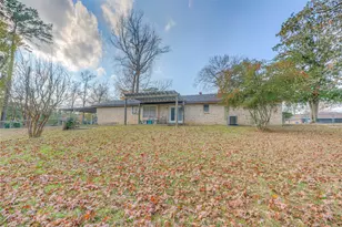 458 E Lake Dr, Livingston, TX 77351 - Photo 28