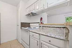 6001 Reims Rd, Houston, TX 77036 - Photo 8