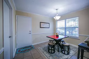 9511 Sharpcrest St, Houston, TX 77036 - Photo 30