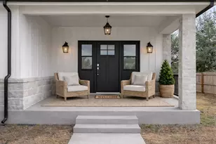 403 Oak Dr, Kingsland, TX 78639 - Photo 2