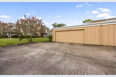 12021 Bob White Drive, Houston, TX 77035 - Photo 12