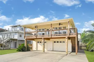 1414 Bayshore Dr, Kemah, TX 77565 - Photo 2
