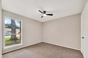 16730 Barkentine Ln, Friendswood, TX 77546 - Photo 12