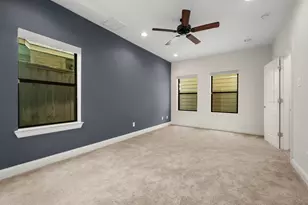 742 W 24th St, Houston, TX 77008 - Photo 12