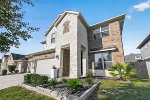 326 Westlake Terrace Dr, Conroe, TX 77304 - Photo 2