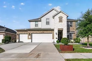 326 Westlake Terrace Dr, Conroe, TX 77304 - Photo 1