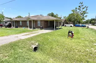 4023 Ave Q 1/2, Santa Fe, TX 77510 - Photo 1