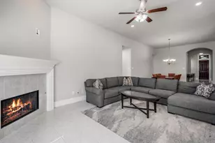 110 Hunter Hollow Dr, Montgomery, TX 77316 - Photo 20
