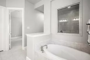 110 Hunter Hollow Dr, Montgomery, TX 77316 - Photo 28